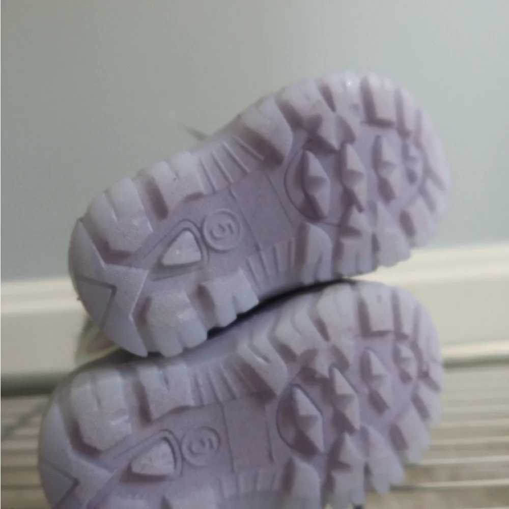 Disney Frozen Light-Up‎ Shoes